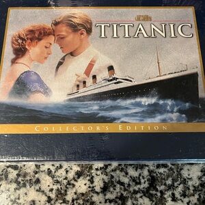 Titanic Collector's Edition VHS Box Set